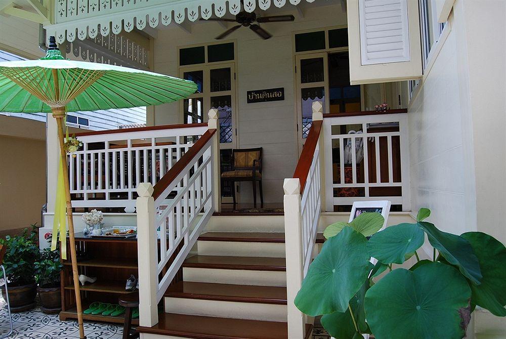 A Pousada Baan Dinso Banguecoque Exterior foto