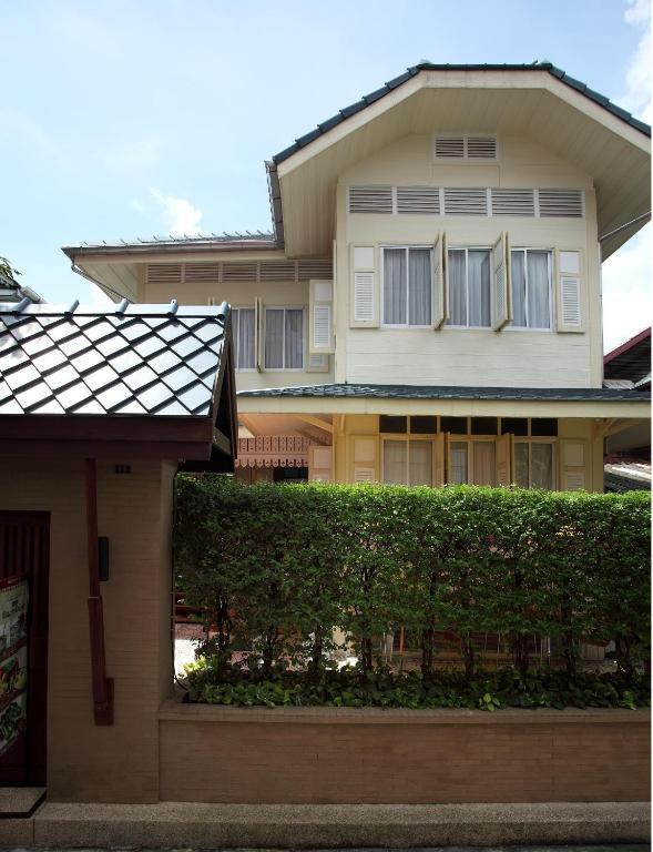 A Pousada Baan Dinso Banguecoque Exterior foto